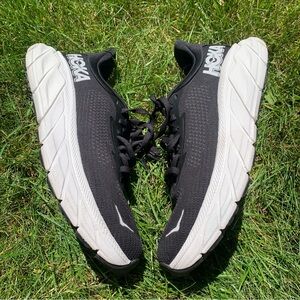 Hoka Arahi 7 Womens 6.5 Shoes Daily Road Running Stability Trainer Black White